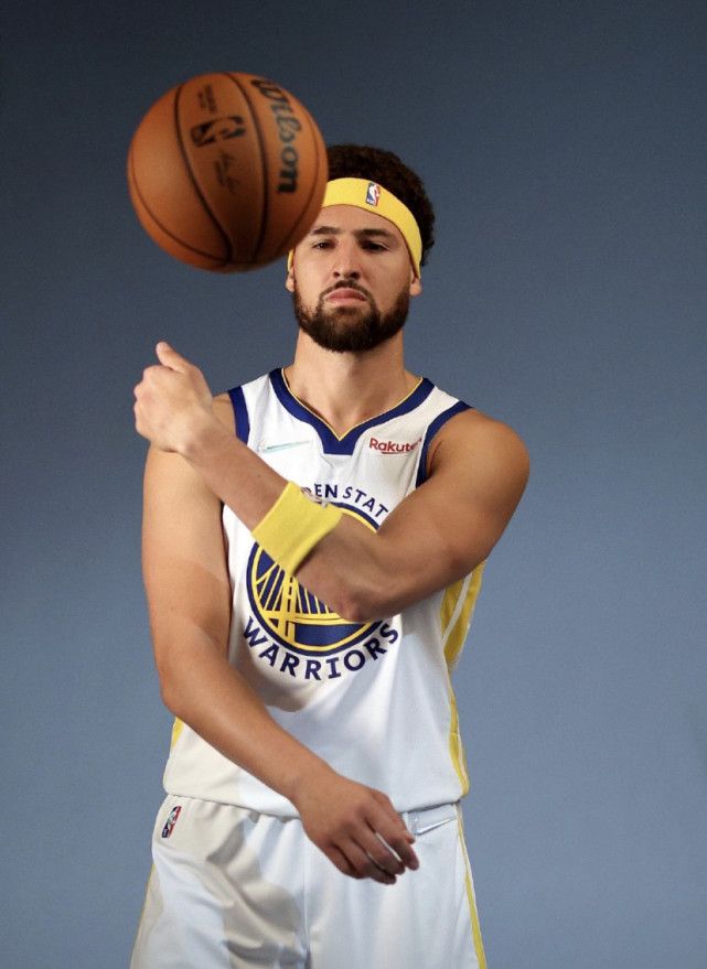 两度落后两度扳平风雨彩虹铿锵玫瑰 两度落后两度扳平风雨彩虹铿锵玫瑰