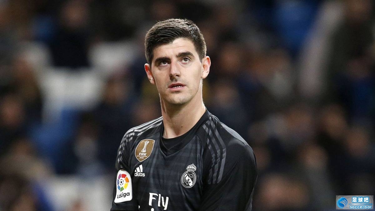 包含皇家马德里发布备战花絮；清晨更衣室发声；英超任务艰巨；临场指挥获称赞的词条