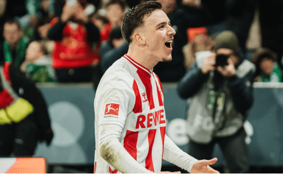 爱游戏线上平台 -伦纳德休战快船新赛季新球馆