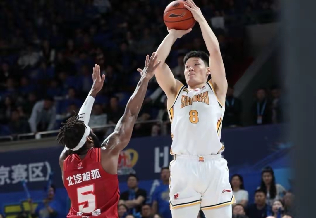 爱游戏网页版 -包含北京首钢迎NBA季后赛关键赛，赛后复出首秀，气氛紧张，球探报告显示潜力的词条